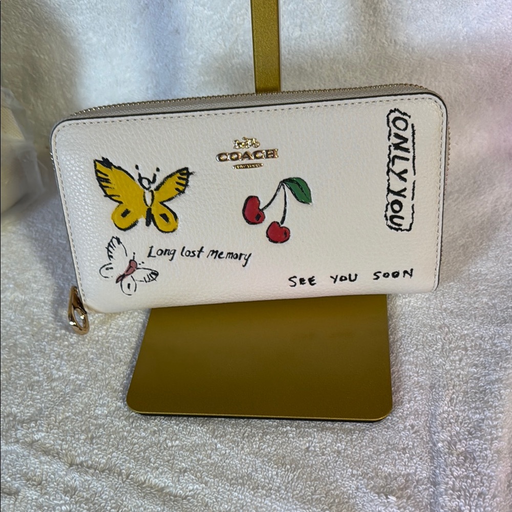 Coach White Wallet with Graphic Design